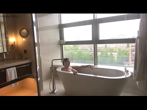 ❤️ Geweldige babe Hertstochtlik rukt har kut yn 'e badkeamer ❤ Porno by porno fy.pornfuror.ru ﹏